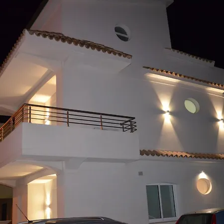 Azulejos Holiday home *